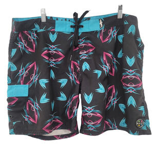 MAUI and‎ Sons Men's Swim Shorts Floral Pattern Size 38